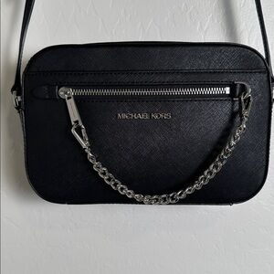Michael Kors Jet Set Large Crossbody Bag